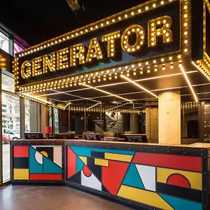 Generator , Παρίσι Γαλλία